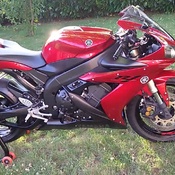 YAMAHA YZF R1 06