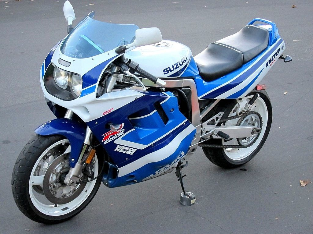 Suzuki GSX r750 1987